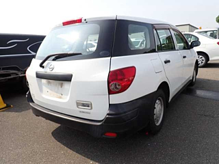NISSAN AD 2008