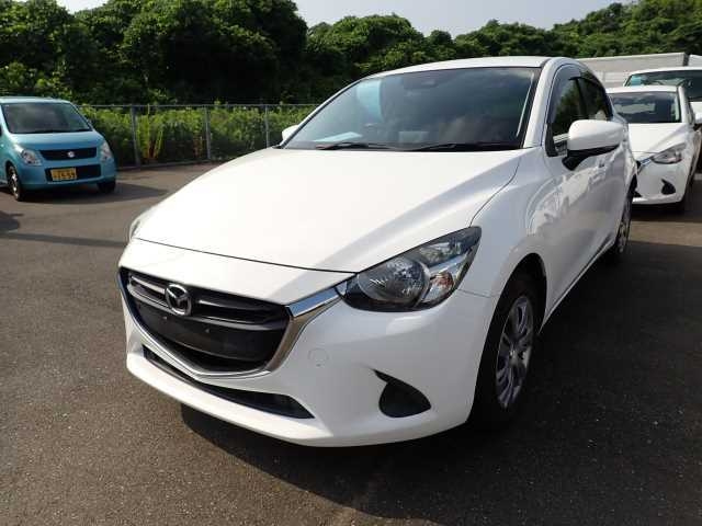 MAZDA DEMIO 2019