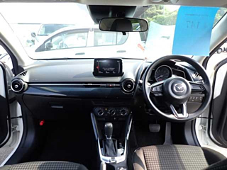 MAZDA DEMIO 2019