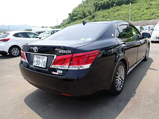 TOYOTA CROWN 2017