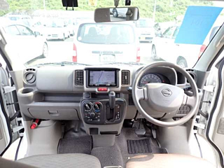 NISSAN CLIPPER VAN 2017