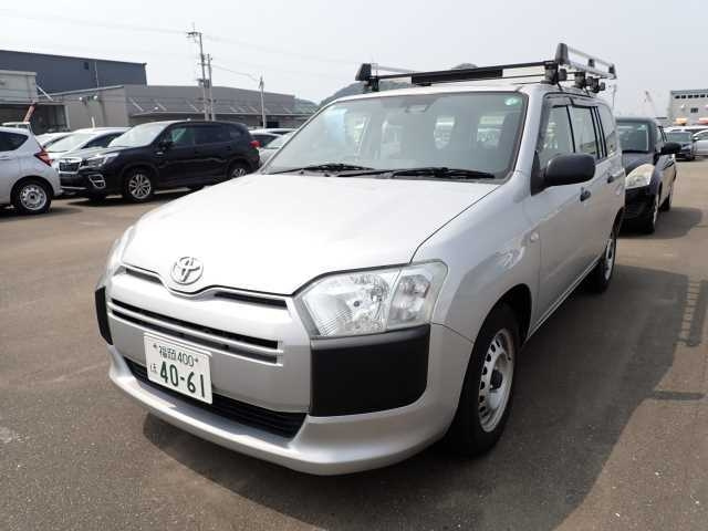 TOYOTA PROBOX 2018