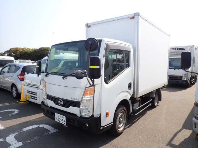 NISSAN ATLAS 2016