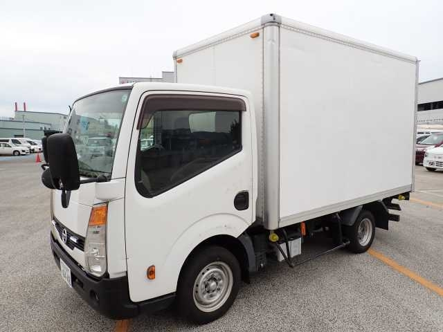 NISSAN ATLAS 2012