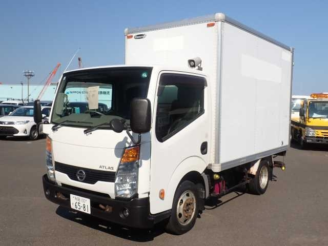 NISSAN ATLAS 2016