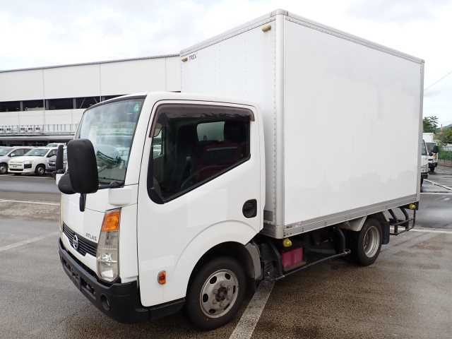 NISSAN ATLAS 2015