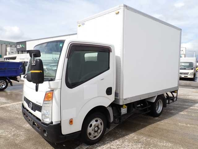 NISSAN ATLAS 2016