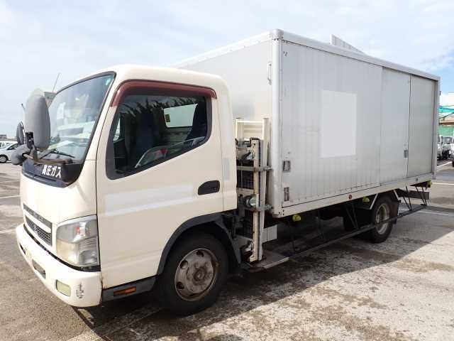 MITSUBISHI CANTER 2010