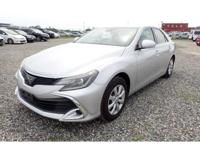 TOYOTA MARK X 2019
