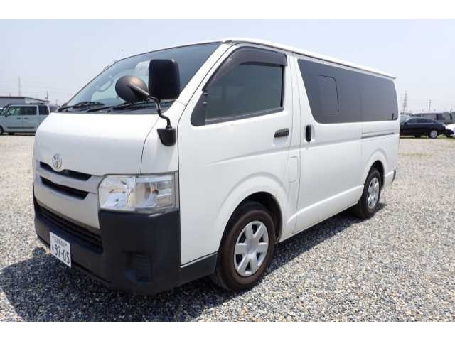 TOYOTA REGIUS ACE VAN 2014