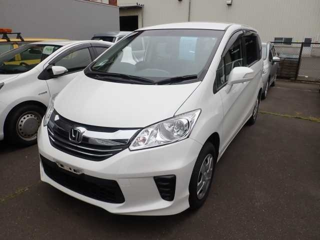 HONDA FREED 2016