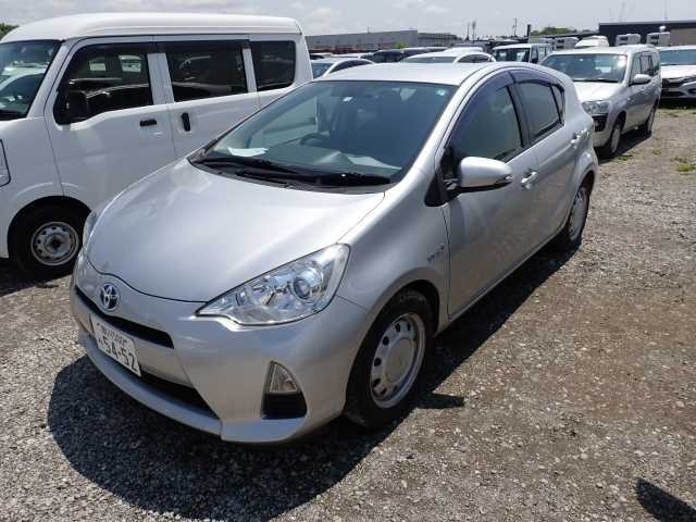 TOYOTA AQUA 2014