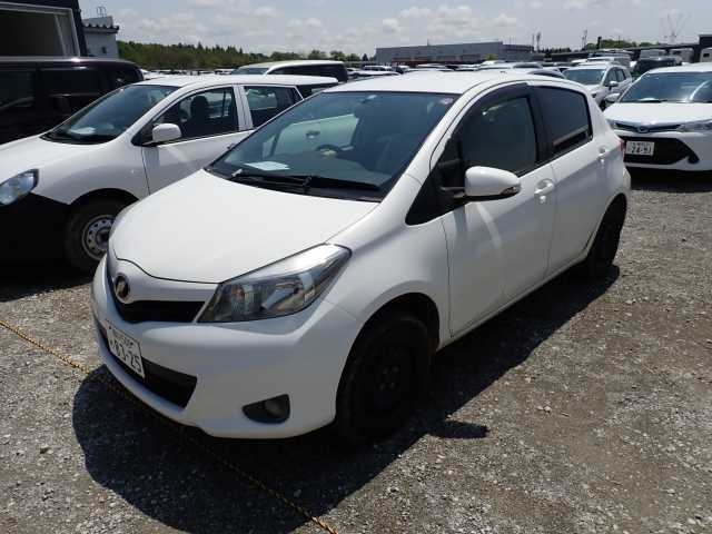 TOYOTA VITZ