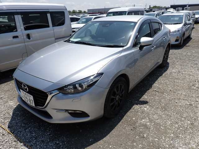 MAZDA AXELA 2017
