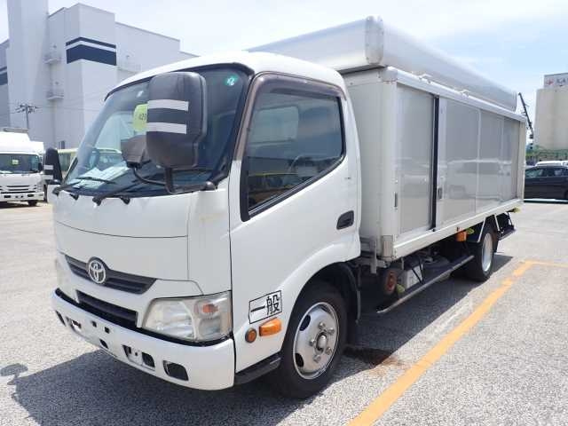 TOYOTA DYNA