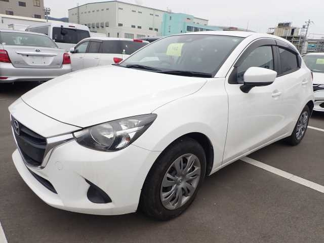 MAZDA DEMIO 2019