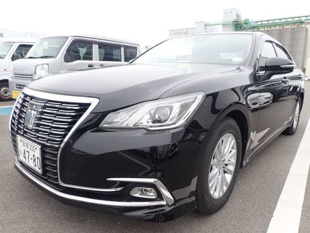 TOYOTA CROWN 2017