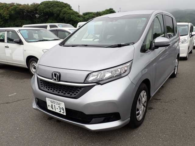 HONDA FREED 2022