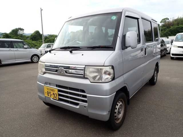 MITSUBISHI MINICAB VAN 2012