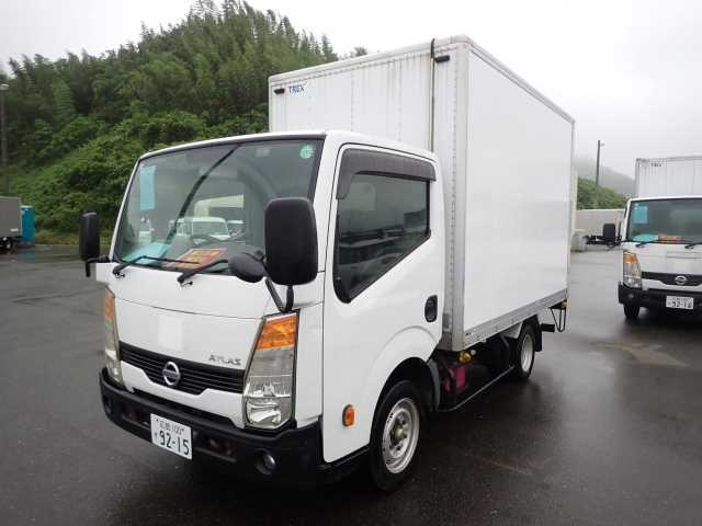 NISSAN ATLAS 2013