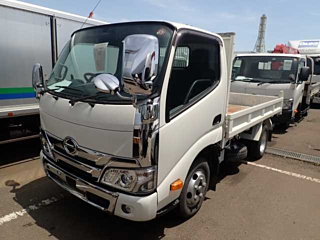 HINO DUTRO 2021