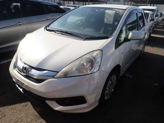 HONDA FIT SHUTTLE 2014