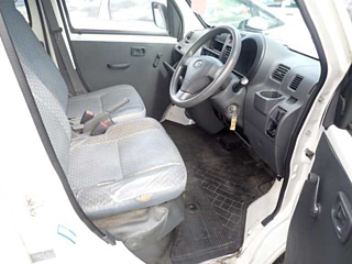 DAIHATSU HIJET VAN 2013