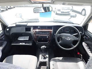 TOYOTA CROWN COMFORT 2012