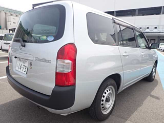 TOYOTA PROBOX 2018