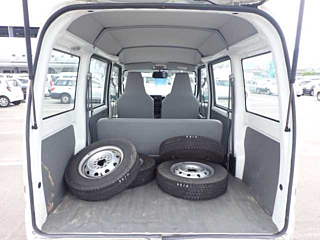 MITSUBISHI MINICAB VAN 2013