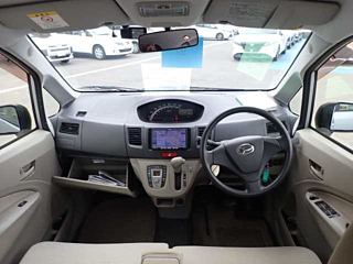 DAIHATSU MOVE 2012