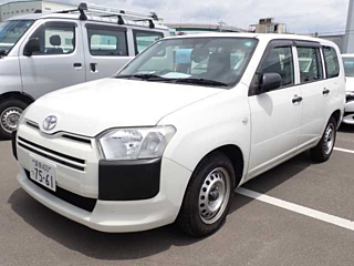 TOYOTA PROBOX 2017