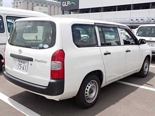 TOYOTA PROBOX 2017