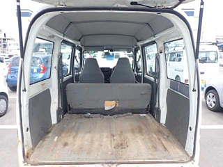 MITSUBISHI MINICAB VAN 2011