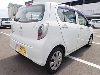 DAIHATSU MIRA E S 2014