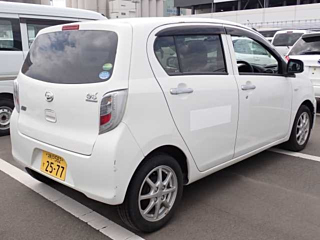DAIHATSU MIRA E S 2013