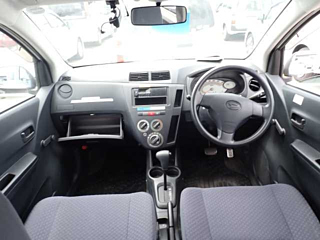 DAIHATSU MIRA 2011