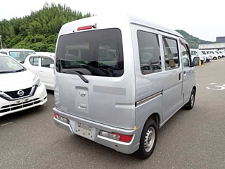 DAIHATSU HIJET VAN 2019