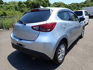 MAZDA DEMIO 2019