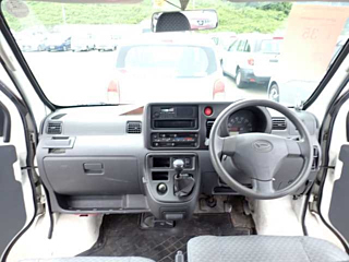 DAIHATSU HIJET VAN 2017