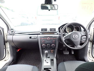 MAZDA AXELA 2008