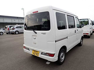 DAIHATSU HIJET VAN 2019