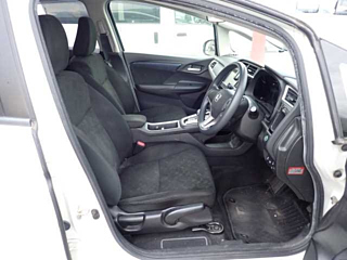 HONDA SHUTTLE 2019