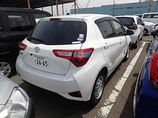 TOYOTA VITZ 2019