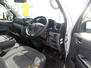 NISSAN CARAVAN VAN 2020