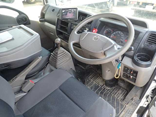 NISSAN ATLAS 2012
