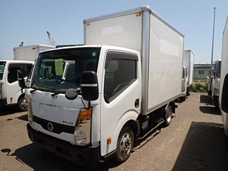 NISSAN ATLAS 2012