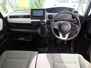 HONDA N BOX 2022