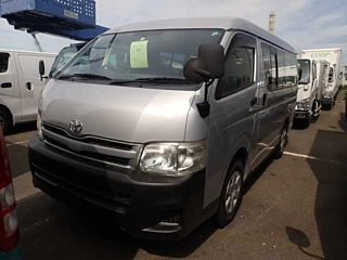 TOYOTA HIACE 2012