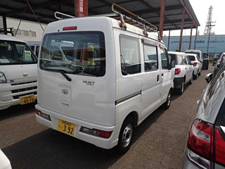 DAIHATSU HIJET VAN 2019